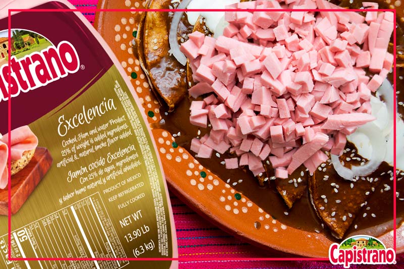 ¡Festeja Este Mes Patrio Con Unas Deliciosas Enchiladas De Mole Con Jamón Excelencia Capistrano Y Pollo Desmenuzado!