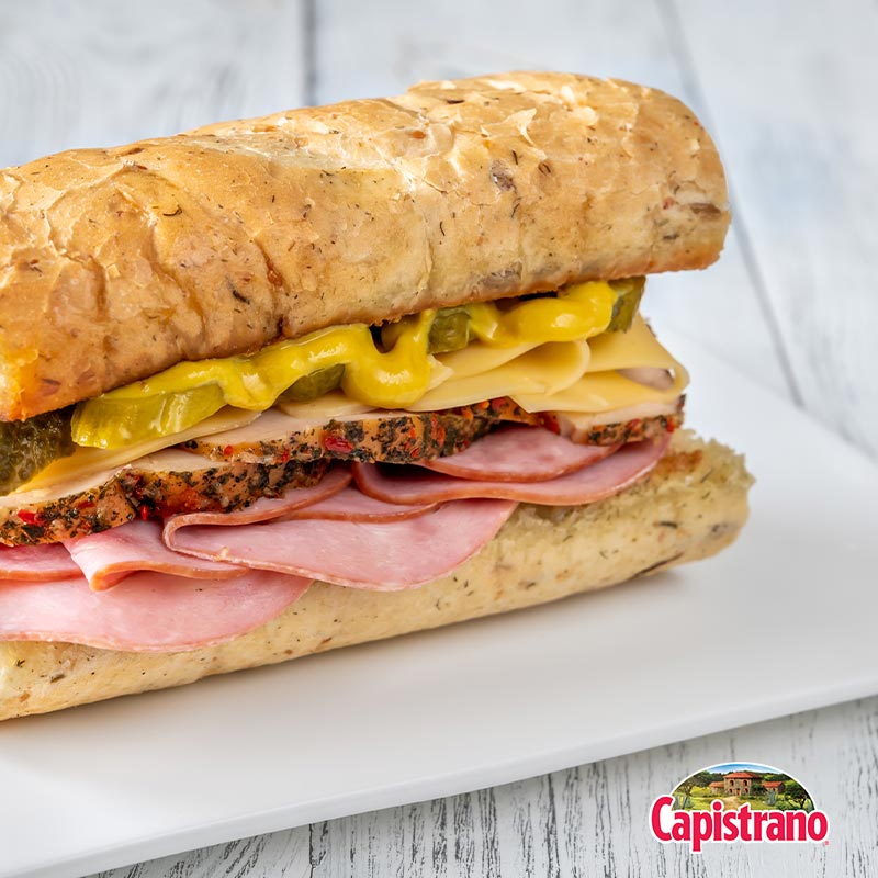 El sabor del verano es un Sandwich Cubano con jamón Capistrano